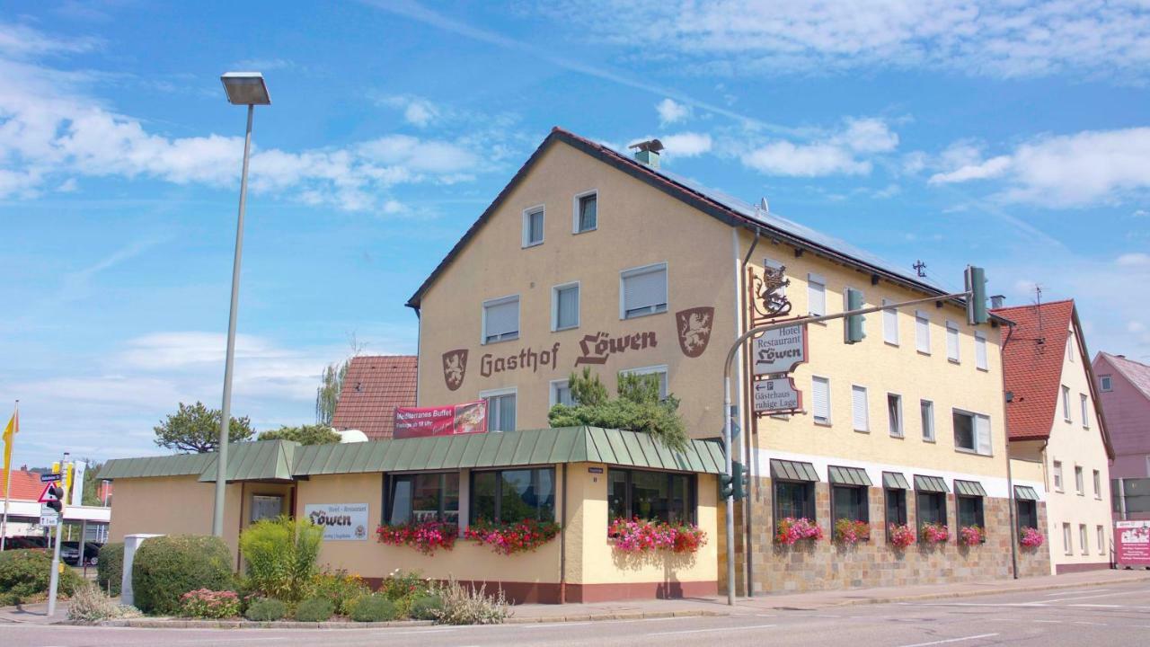 Hotel-Restaurant Und Gaestehaus Loewen Suessen Bagian luar foto